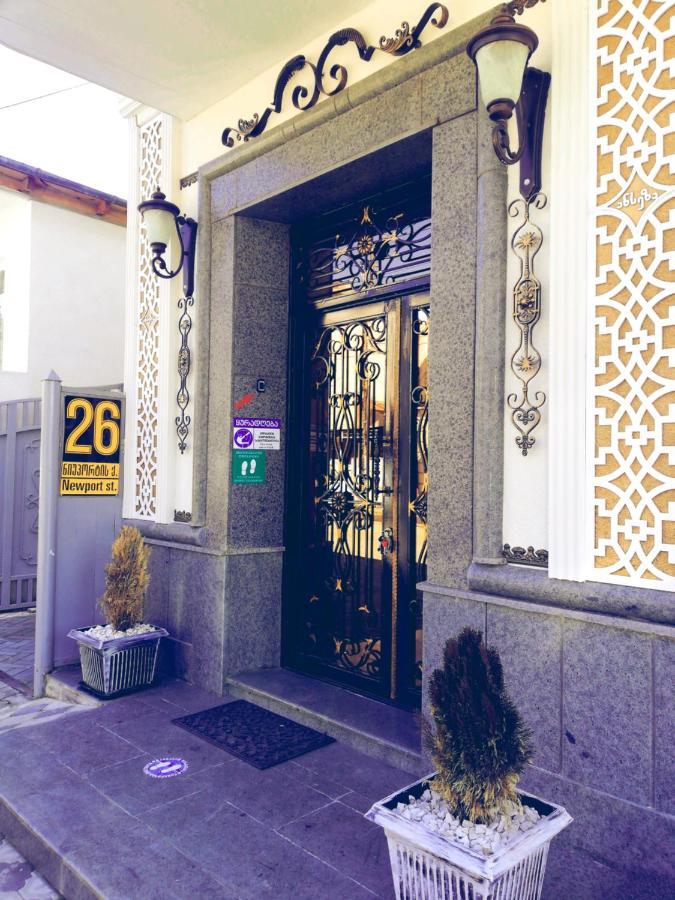 ホテル Anseza クタイシ エクステリア 写真